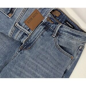 Judy Blue Light Blue Boyfriend Jeans